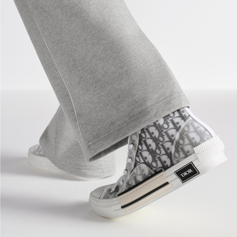 B23 League High-Top Sneaker